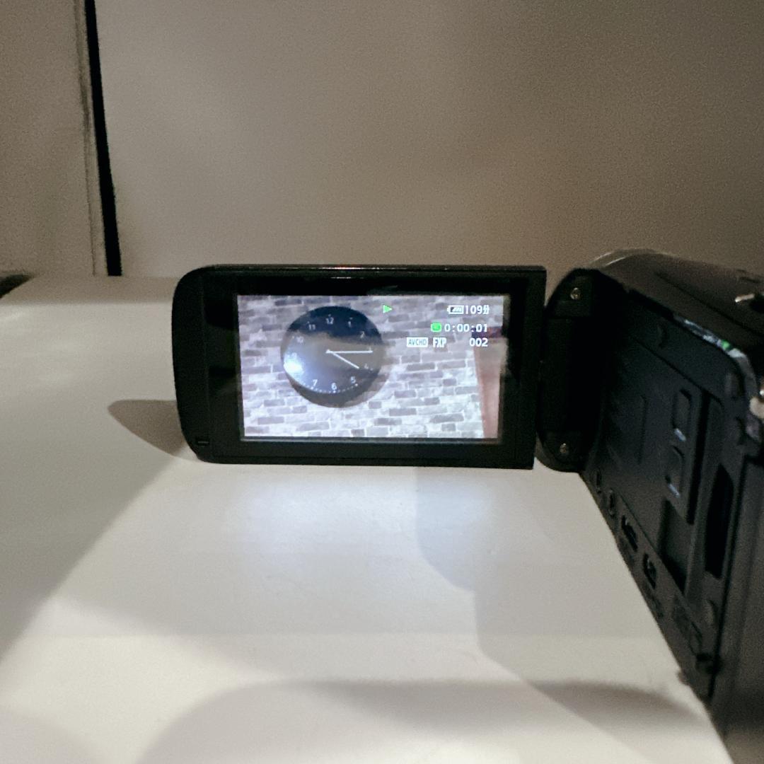 【美品】Canon キヤノン デジタルビデオカメラ iVIS HF R42