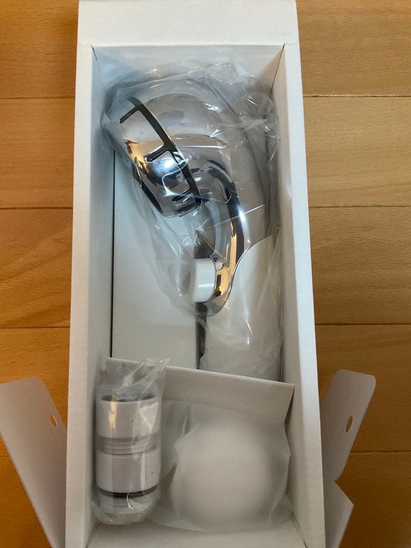 新品未使用　WATERCOUTURE シャワーヘッド 　浄水カートリッジ付