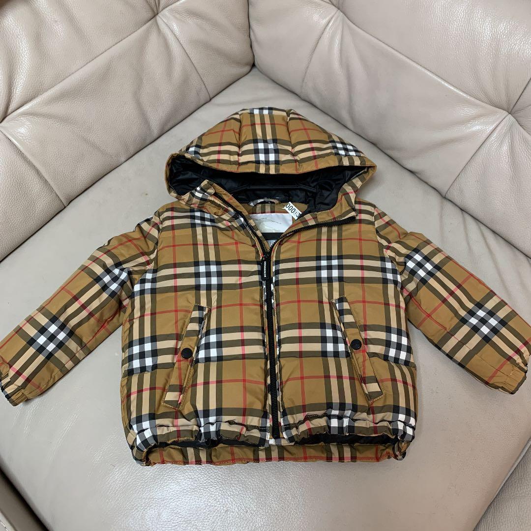 バーバリー　キッズ　チルドレン　ノバチェック　ダウン　フェンディキッズ　帽子