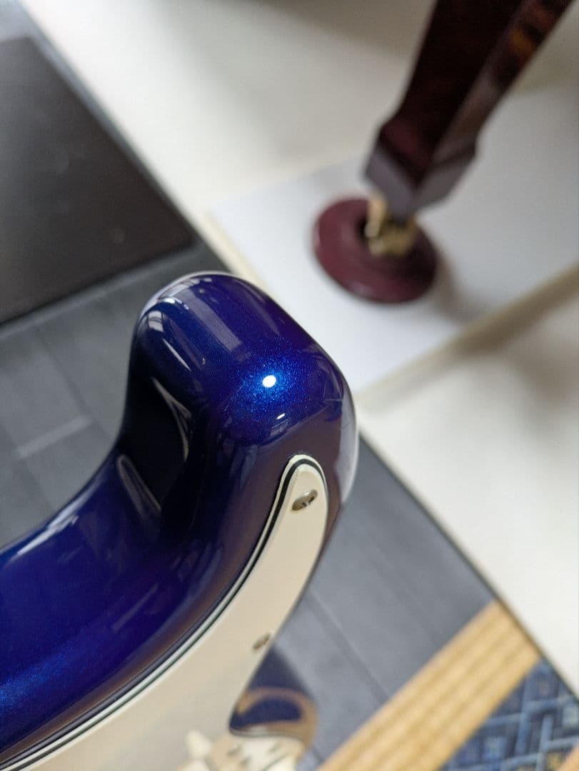 フォトジェニック　ブルー　エレキギター　ストラトキャスタータイプ