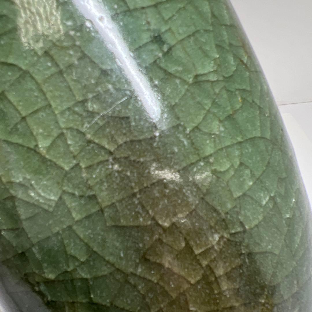 中国明時代　七官青磁花瓶　高さ29.5㎝ 東Y7-0605①