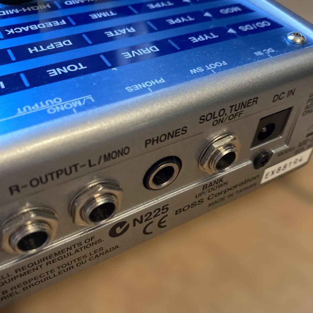BOSS ME-20 ギターエフェクター