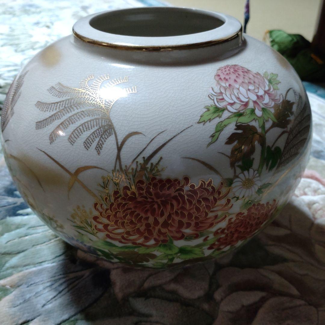 花柄陶器花瓶