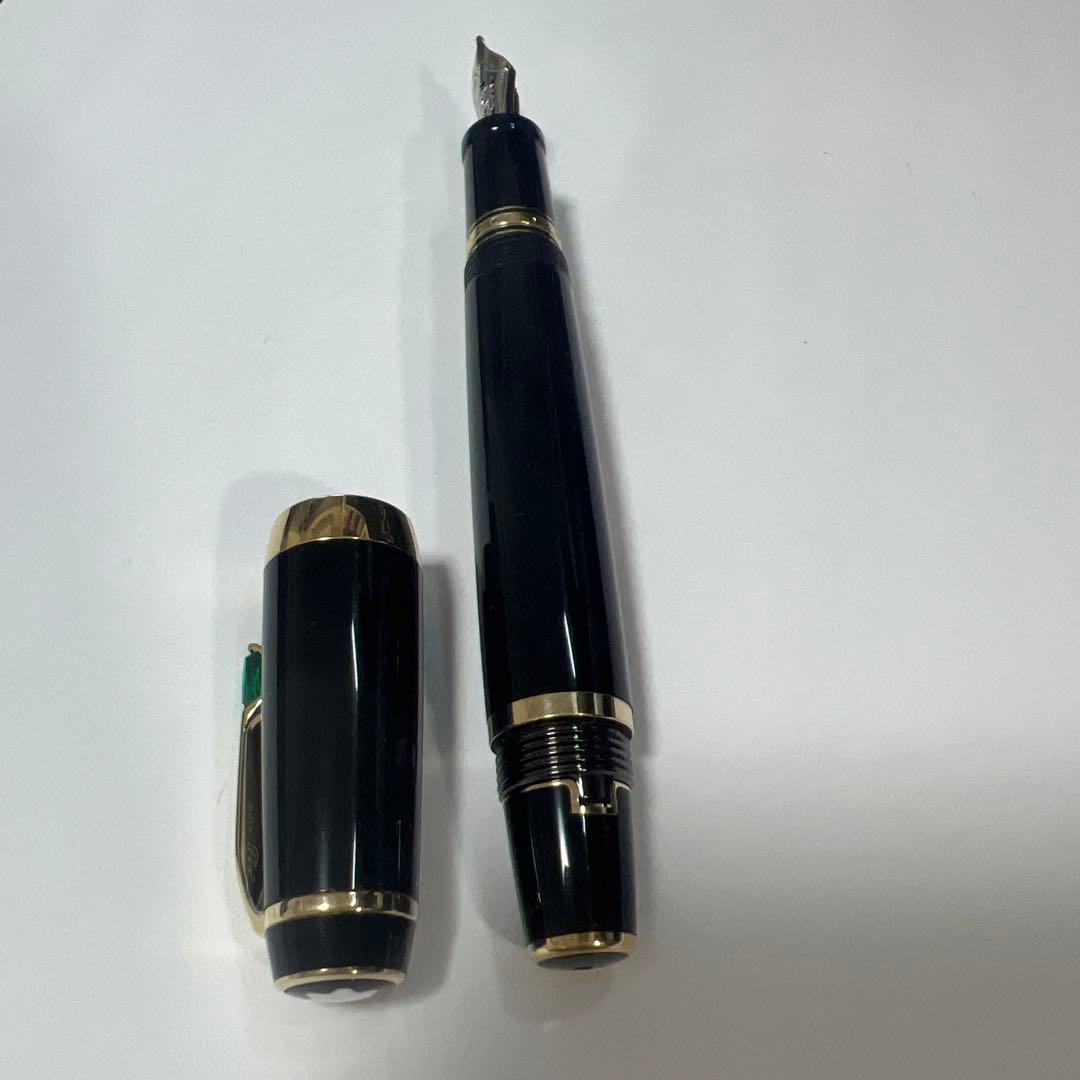 モンブランボエム万年筆グリーンとペンケース ボエム ブラック/レッド1本差し