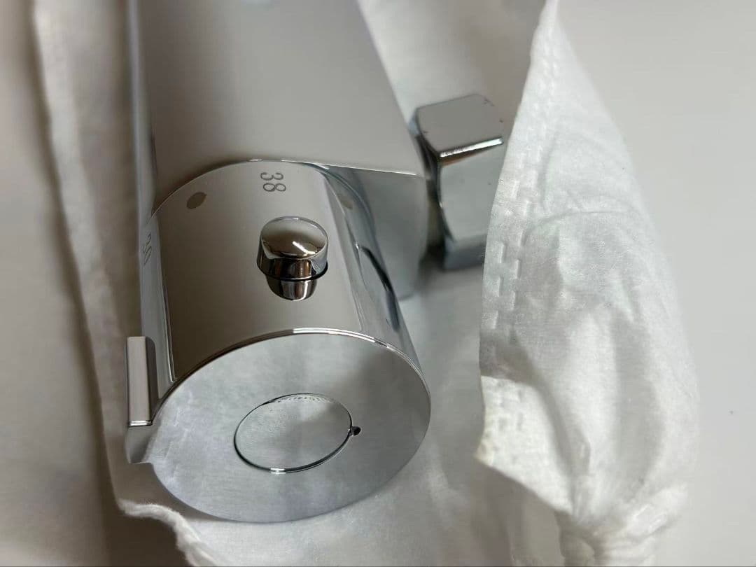 シャワー水温調節弁