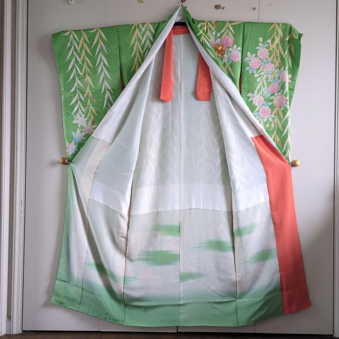 振袖 着物　緑　緑色 グリーン　花柄 結婚式