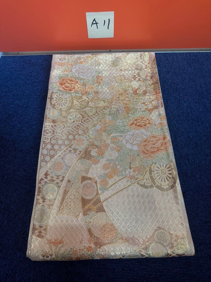 1927 袋帯 古代彫金紋  西陣織   金糸　高級上質上品　約440cm未使用