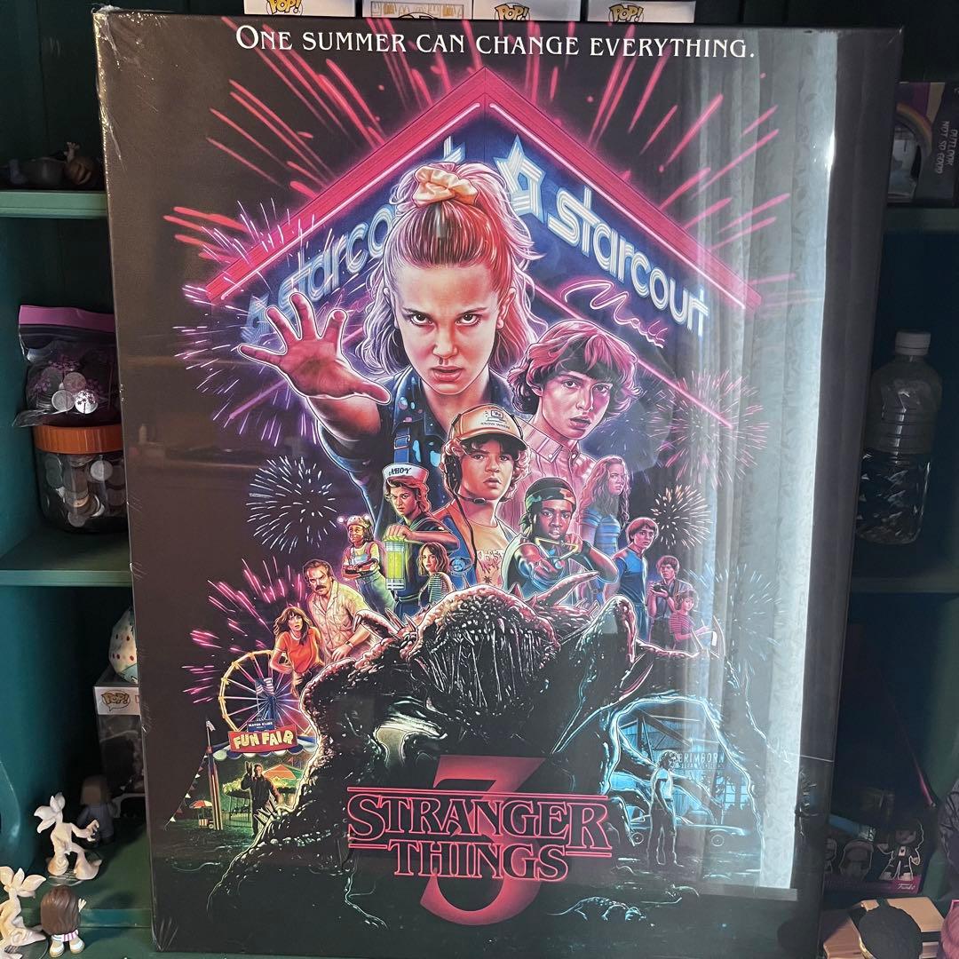 Stranger Things 3 ポスター キャンパス