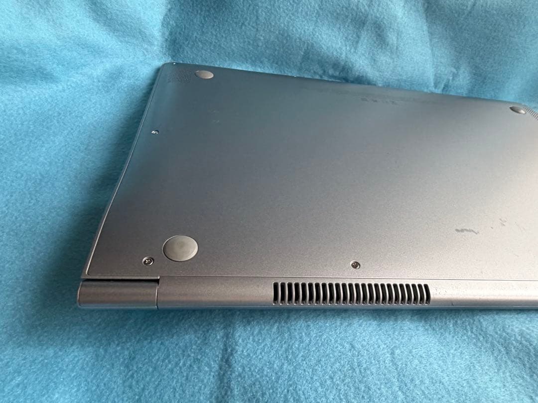 Samsung ノートPC 13.3インチ シルバー