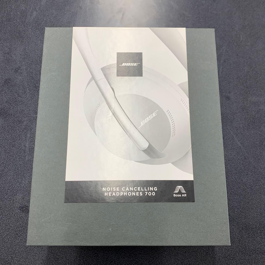 【ほぼ新品】Bose NOISE CANCELLING ヘッドホン700