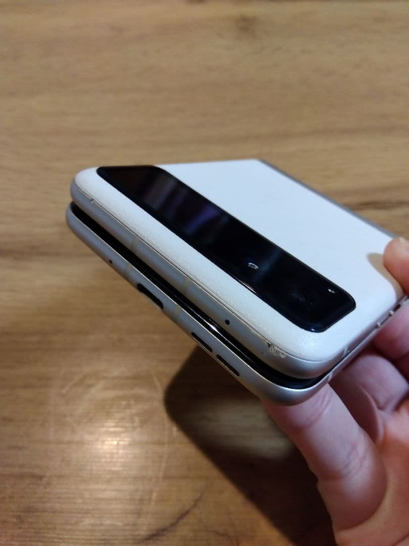 motorola　razr40