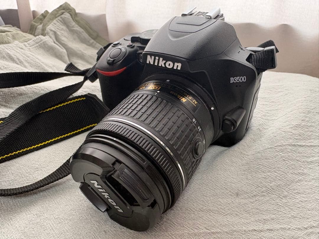 Nikon D3500 デジタル一眼レフカメラ