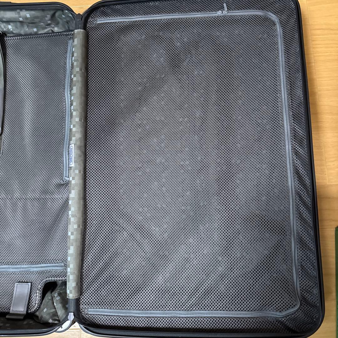 リモワ　サルサ　810.70.32.4　78リットル　4輪　保証書付き