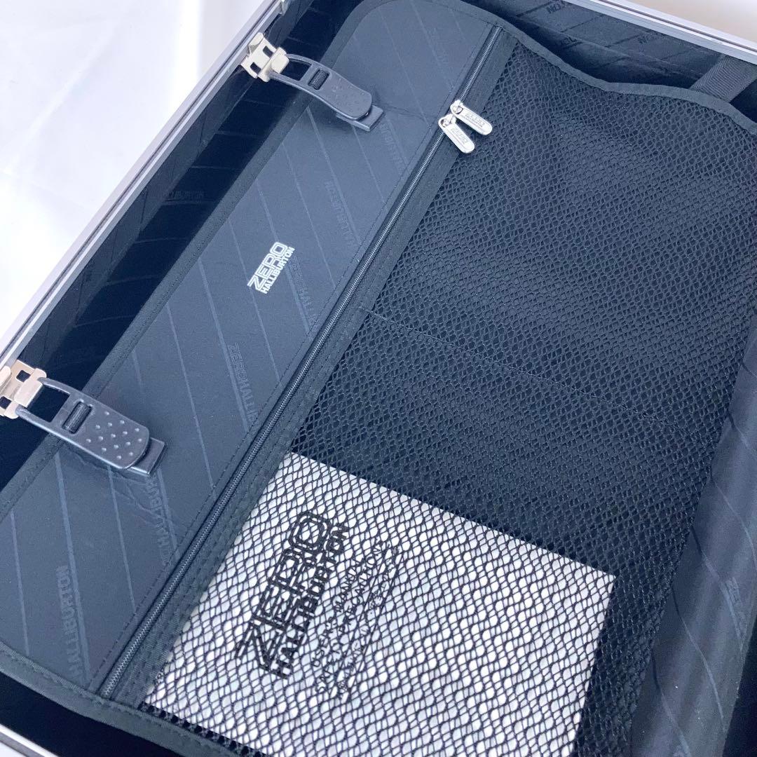 ◆ゼロハリバートン アルミ 2輪 物持ち込みサイズ ゴールド