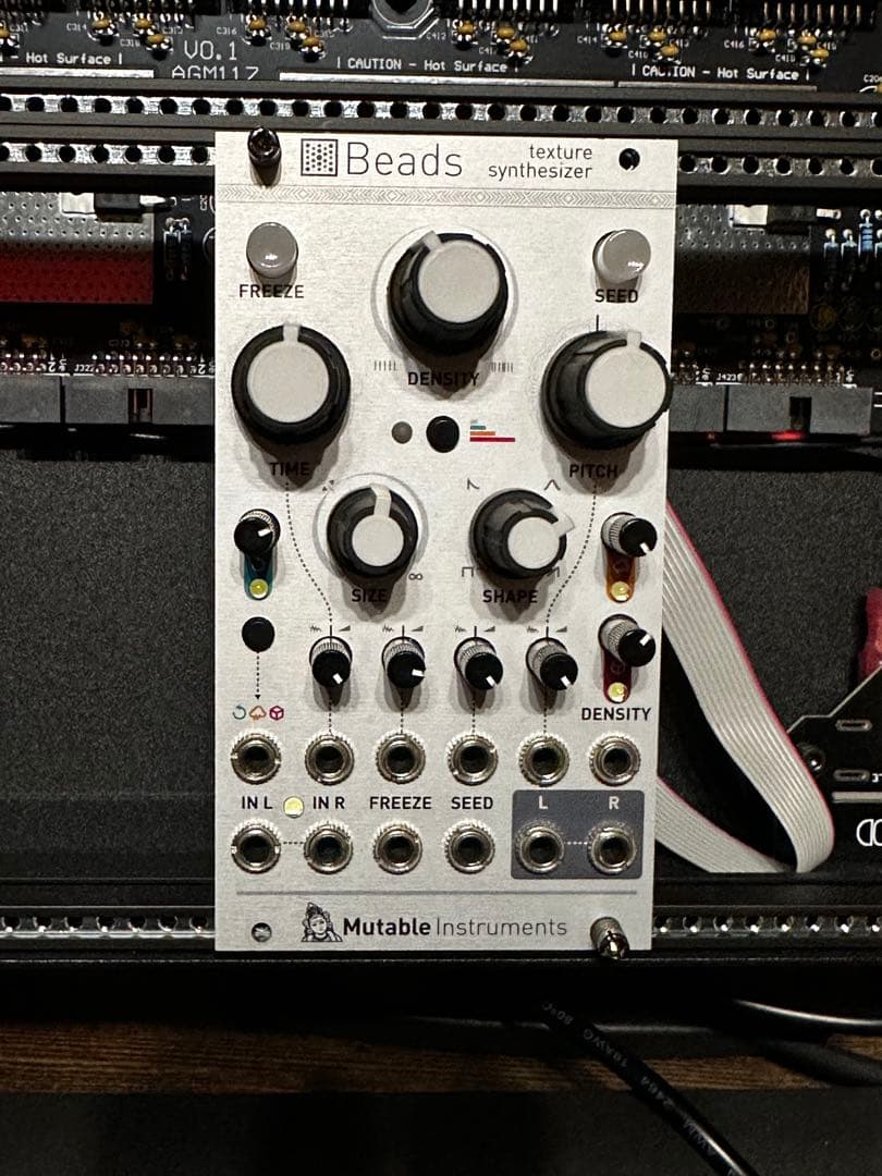 Mutable Instruments Beads モジュラーシンセ