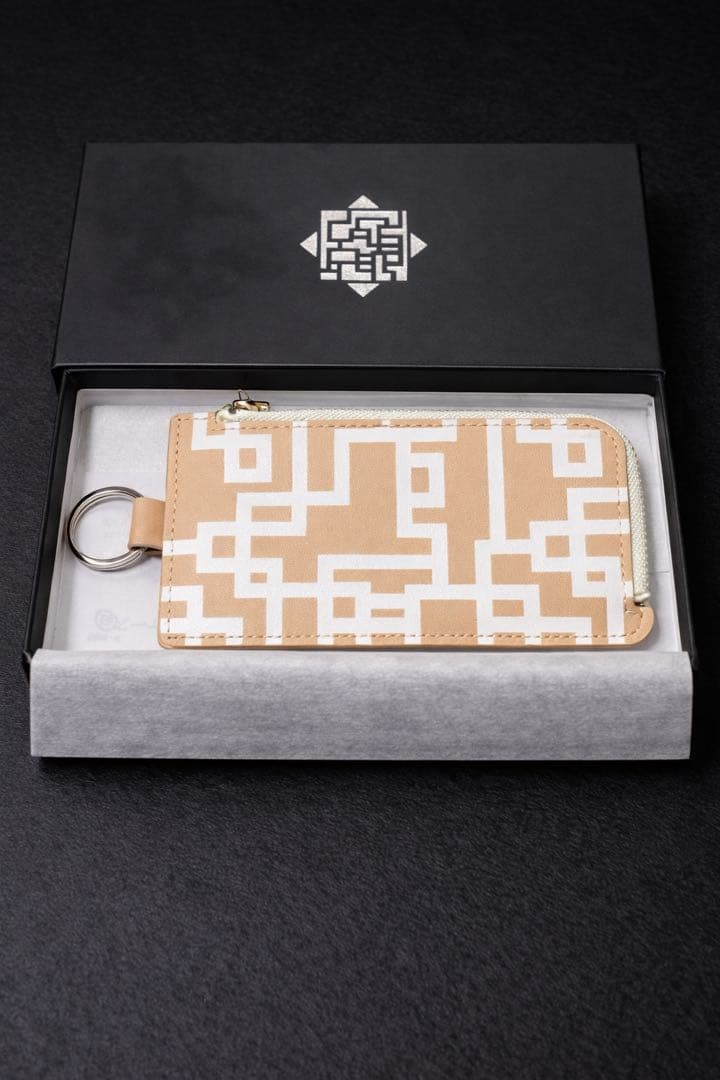 布袋寅泰 レザーフラグメントケース