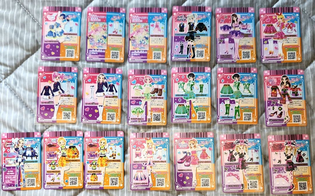 アイカツカード まとめ売り 300枚以上 大量 プレミアム レア有り 追加有り