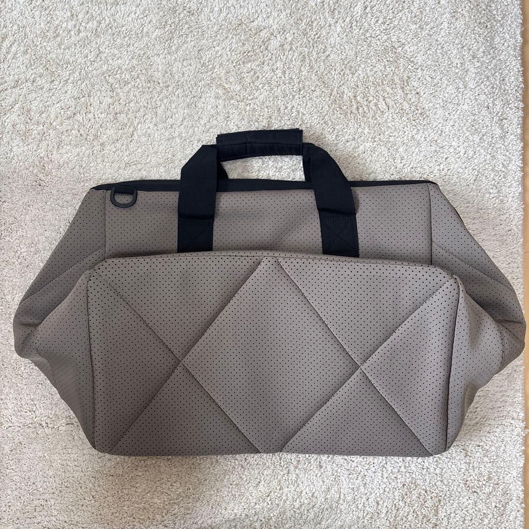 EDITAチャコールグレー ボストンバッグ 収納力抜群