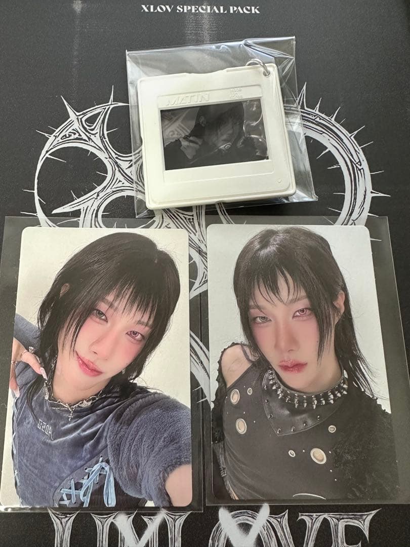 XLOV UXLXVE Special Pack ルイ　トレカ　セット