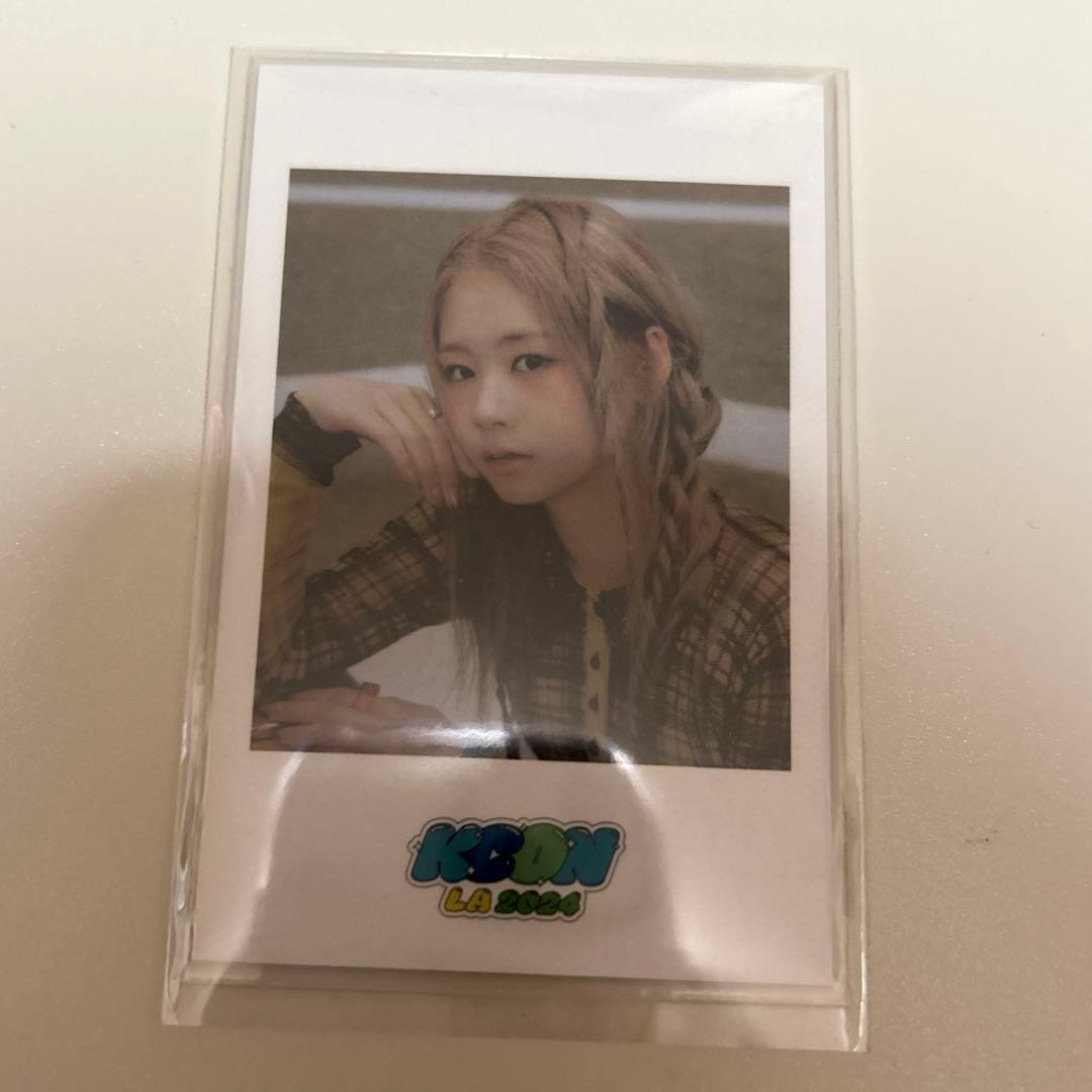 ア*ス様 ME:I 佐々木心菜 kcon la ポラロイド