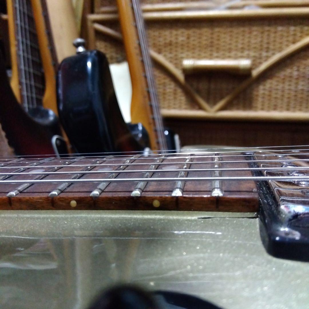 ゴールド エレキギター ！TOKAIレスポールタイプ…