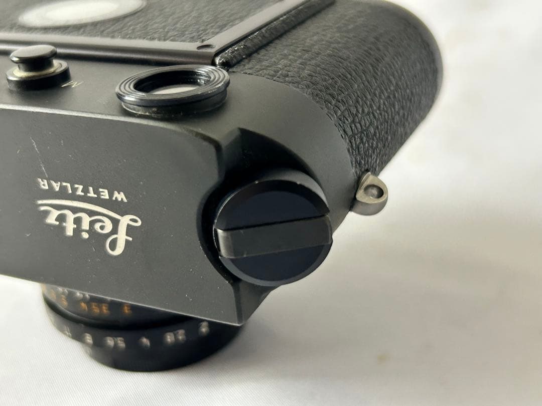 チャップマン様ご予約品　LEICA M4-2 ボディ元箱　取り扱い説明書一式付き