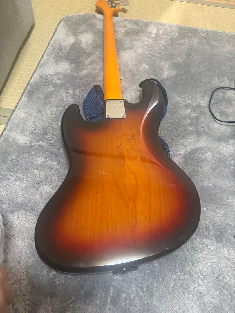 ベース Fernandes RJB-380