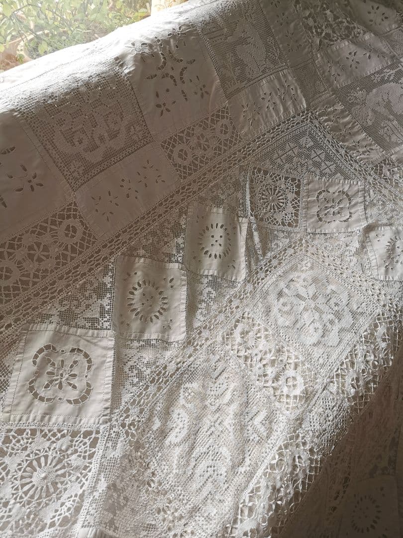 画像追加✛アンティーク 天使騎士フィレレース アイレット パッチワーク大判クロス