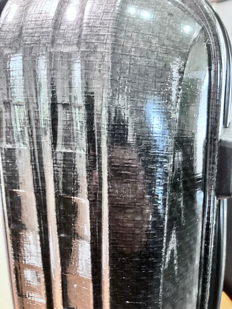 サムソナイト:クロノライト、約38L、超軽量、約1.96kg、機内持込可、