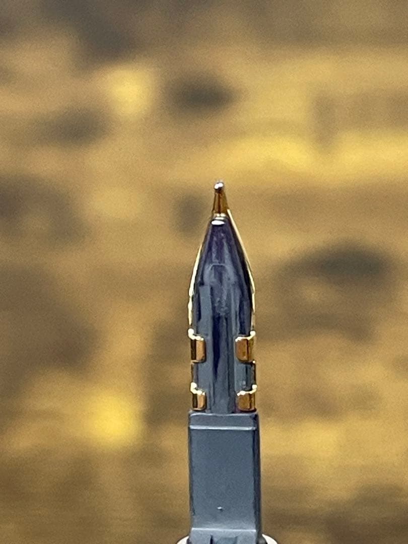 筆記確認＆洗浄済　ディープブルー×ゴールド 18金　細字　キャップレス　万年筆