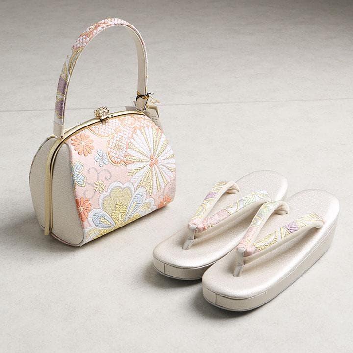 【新品】沙織謹製 草履バッグセット フリーサイズ 古典柄 帯地 　02862