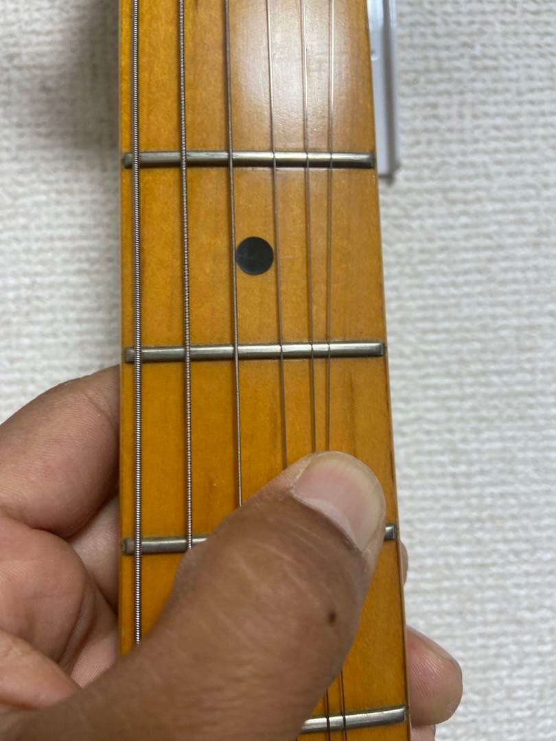 エドワード　ストラト