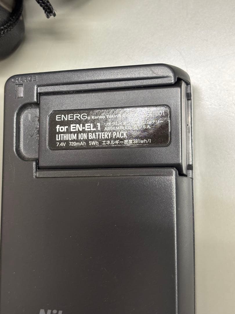 ニコンCOOLPIX 5000コンパクトデジタルカメラ バッテリ ワイコンUSB