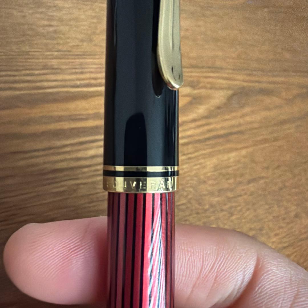 ペリカン　ボールペン　ボルドーカラー