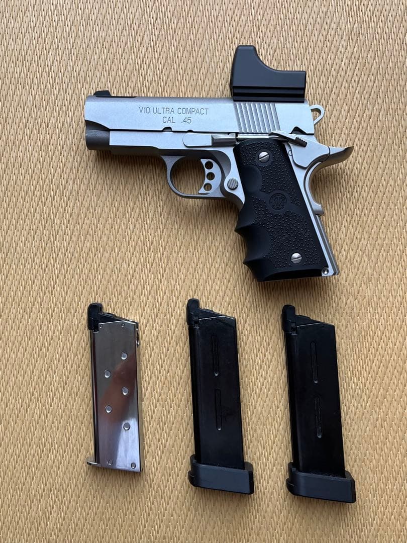 東京マルイV10ウルトラコンパクト