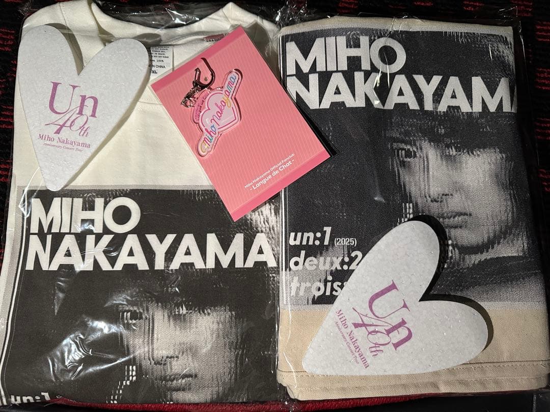 中山美穂 40周年記念コラボ Tシャツ & トート& 羽 & FCキーホルダー