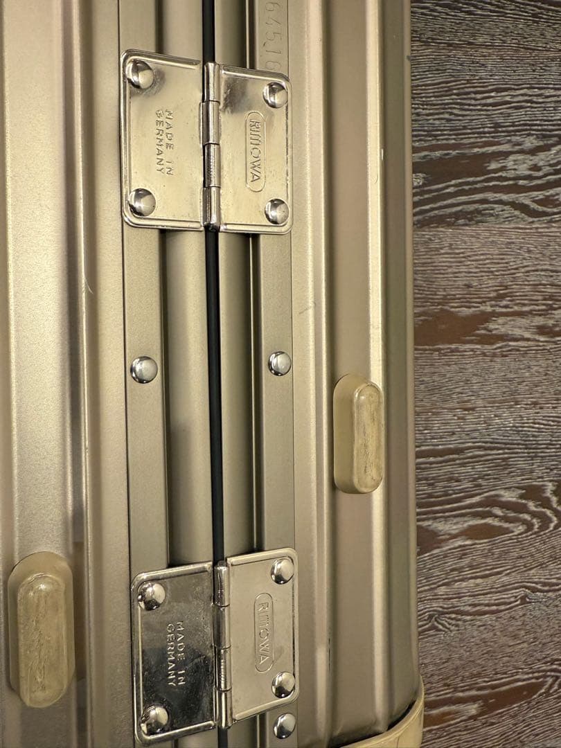 RIMOWA リモワ トパーズ チタニウム 33L