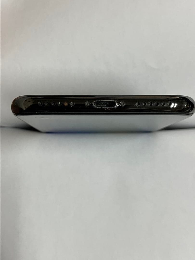 iPhone X 64GB本体