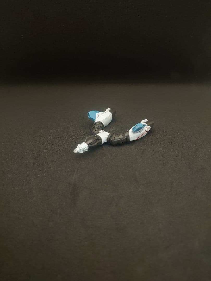 HG ジークアクスエンディミオン塗装完成品