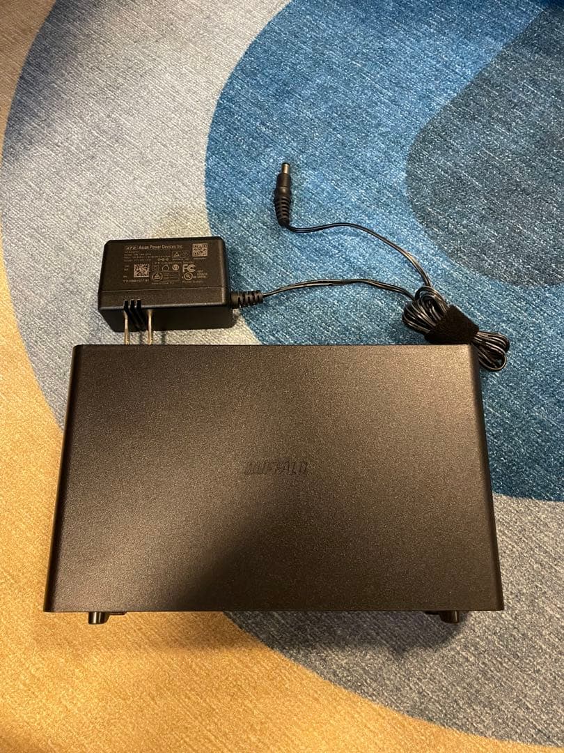 【美品】バッファロー NASネットワークHDD 2TB(LS210D0201N)