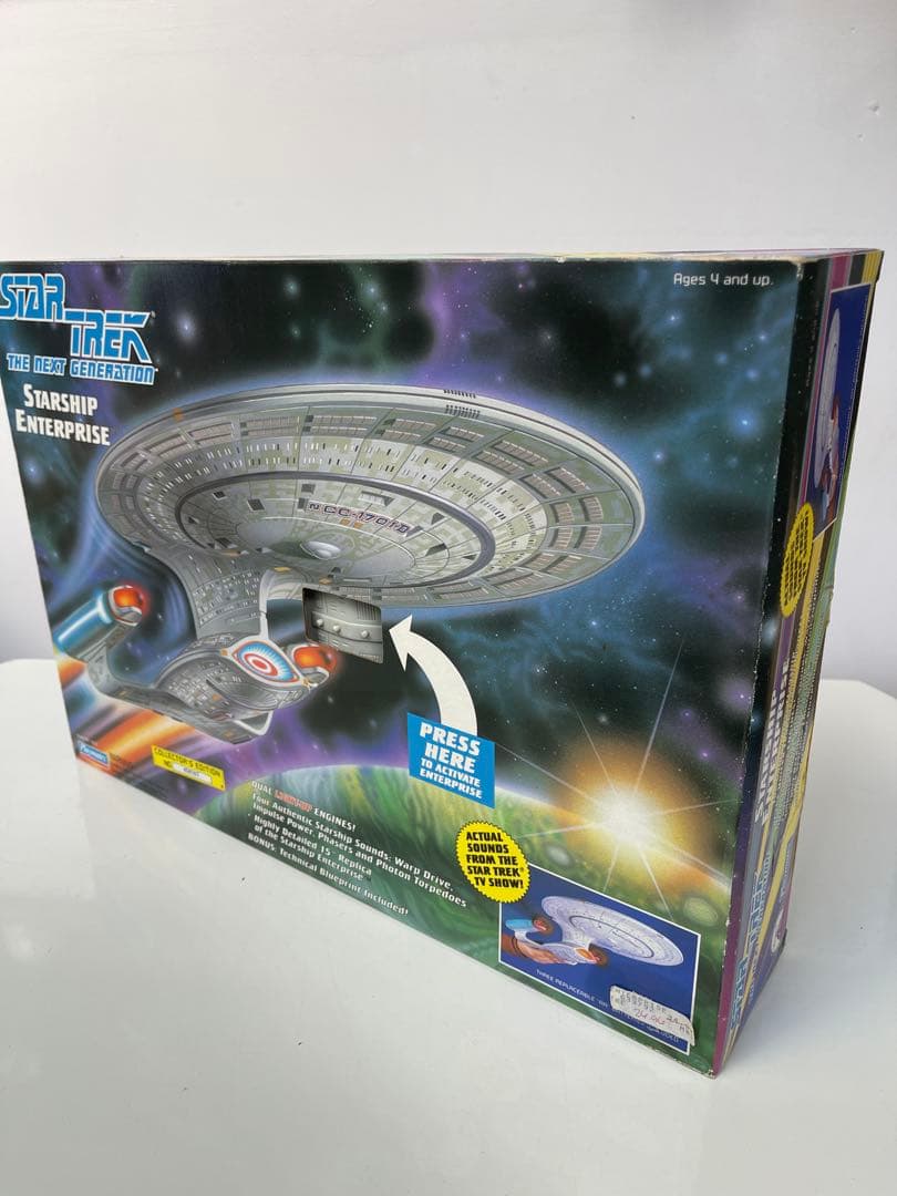 年末年始セール　スタートレック　エンタープライズ　プレイメイツ