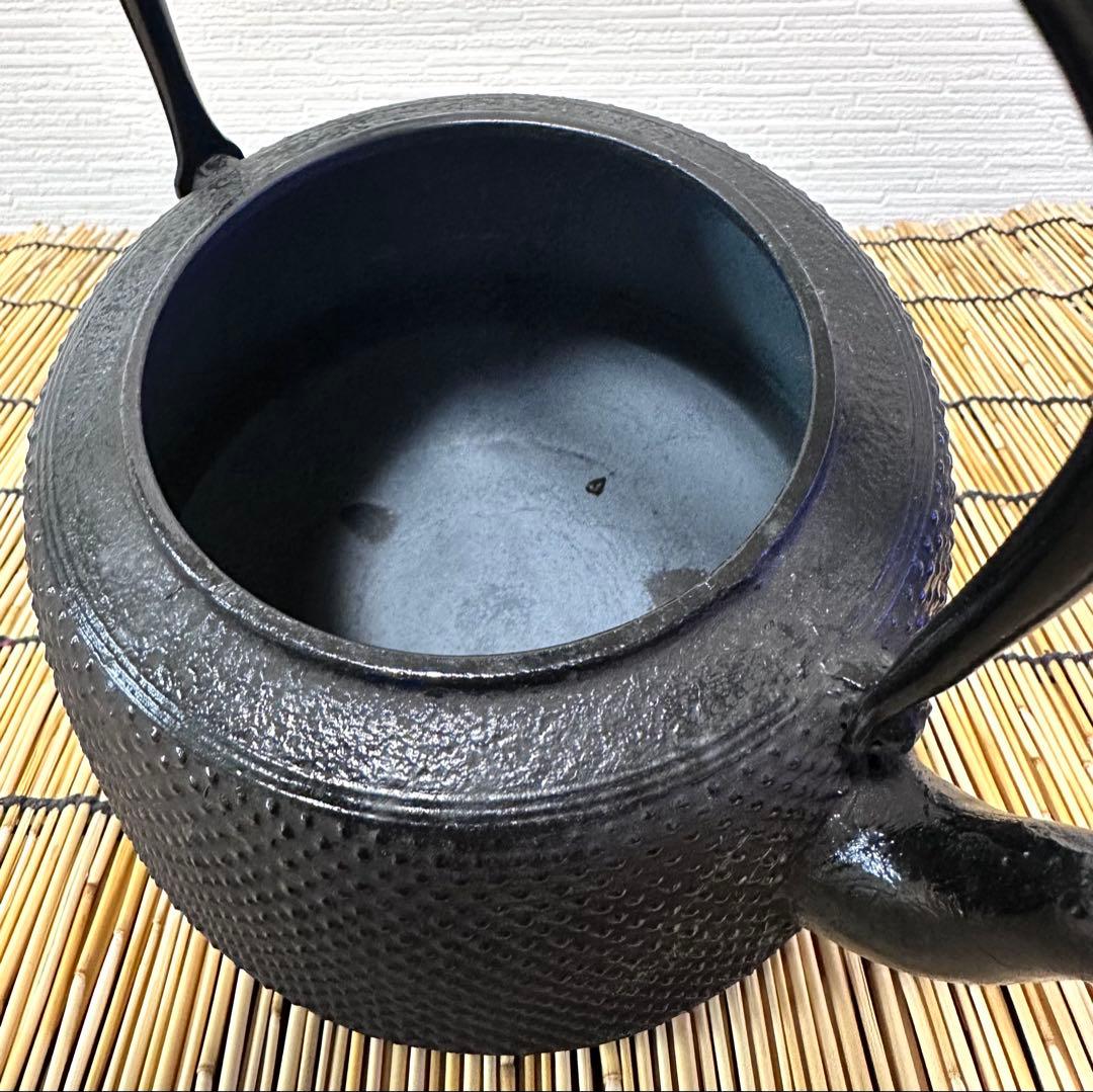 未使用品　工房和秋 金野 和秋作 １５型九重アラレ　南部鉄瓶　南部鉄器　鉄瓶