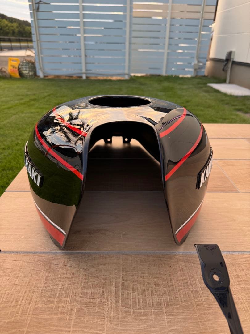 ゼファーχ　タンクカバー　外装セット