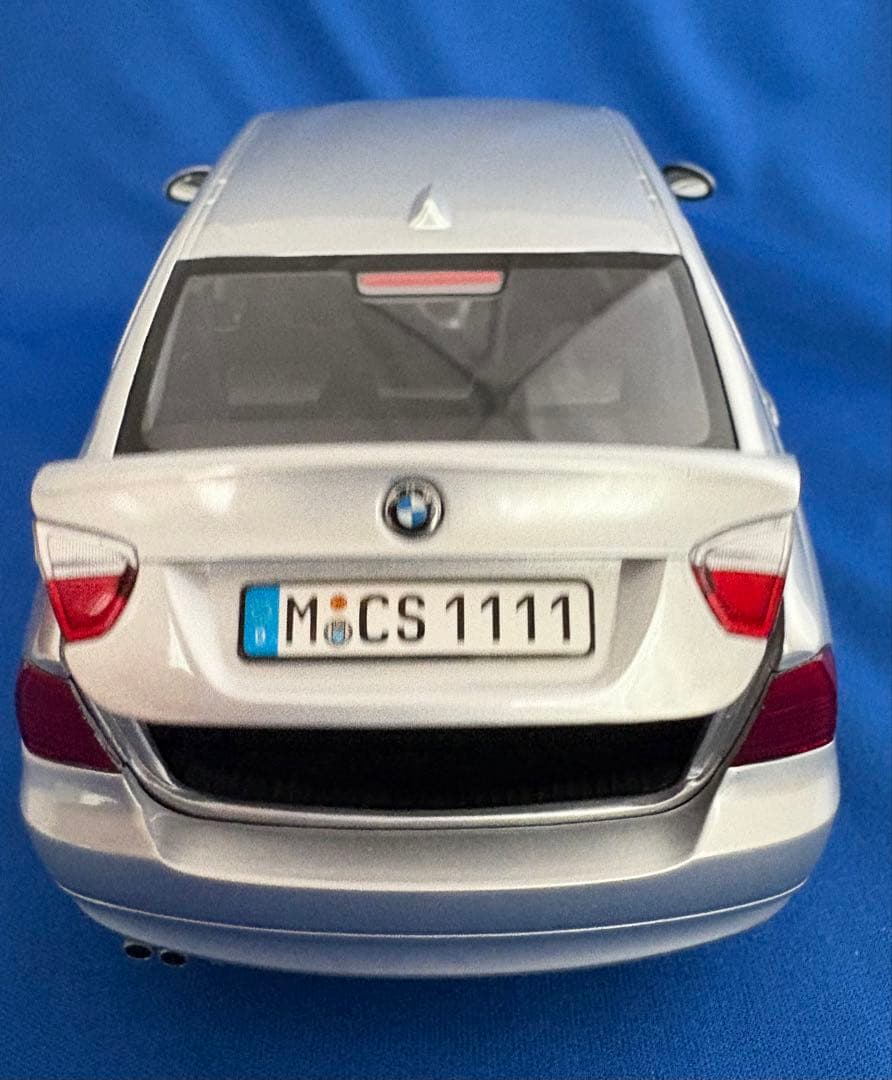 京商　BMW 3シリーズ ミニカー　E92 1/18 シルバー