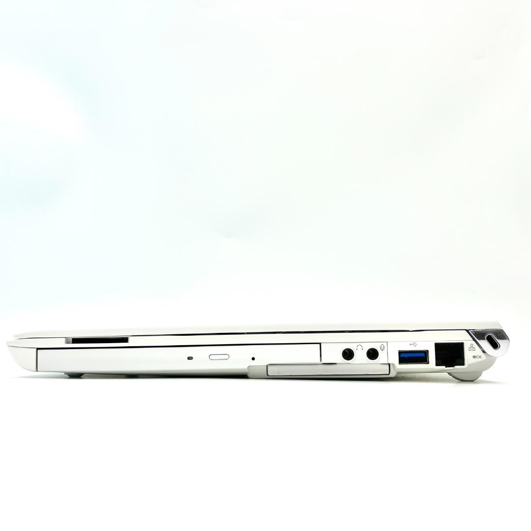 13.3in❣️希少な白✨DVD カメラ付 SSD コンパクト ノートパソコン