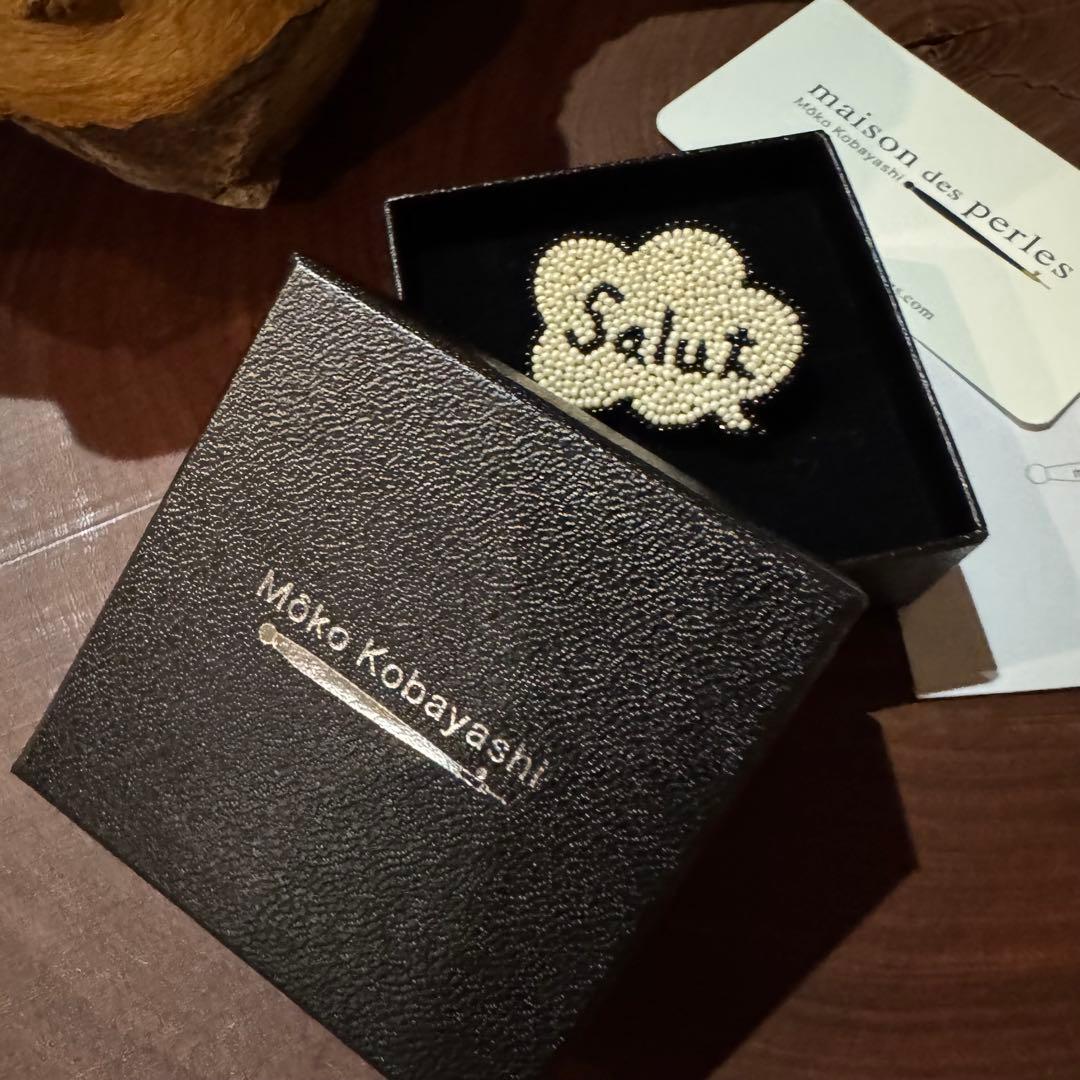 小林モー子 さん 希少なバター色 吹き出しシリーズ saiut やあ ブローチ