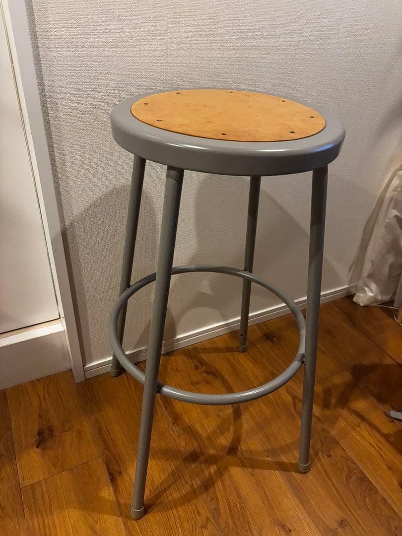 (再)LAB STOOL グレー ハイスツール 1脚目①