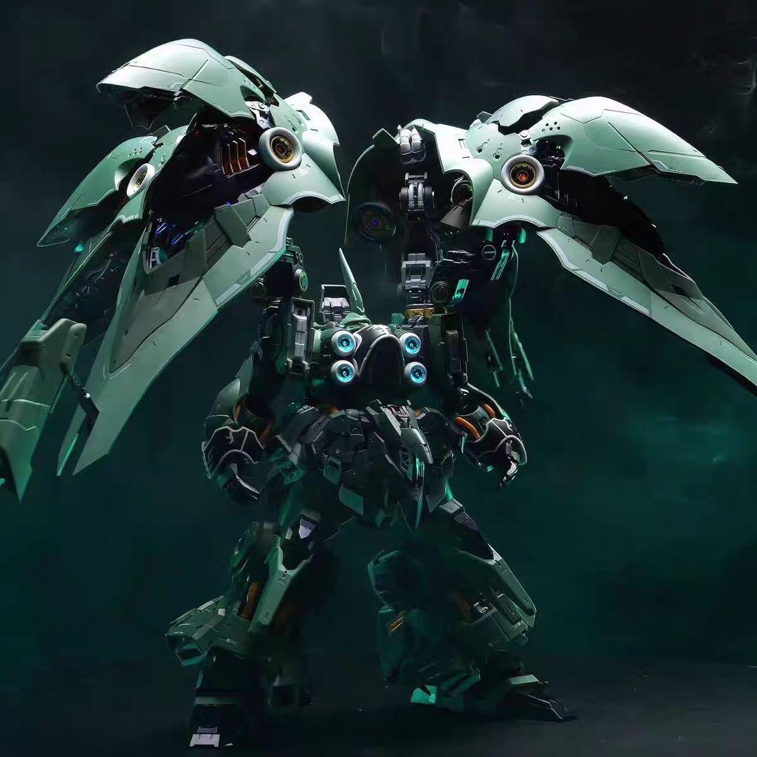 MgexレベルのMG オシリスの翼 ― 1/100スケール　ハイクオリティ