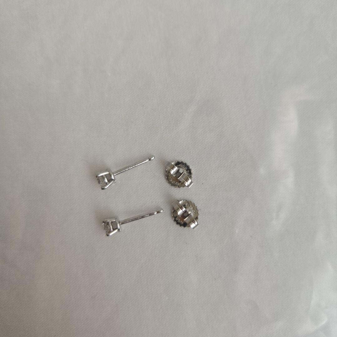 ティファニー ソリティア 0.29 or 0.31 ダイヤモンド ピアス