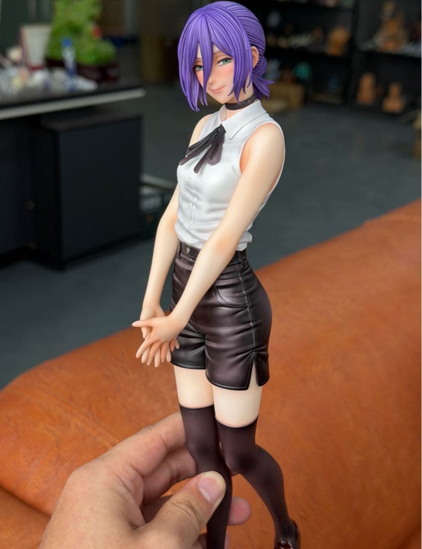 チェンソーマンガレージキット レぜ　スタチュー　フィギュア 完成品
